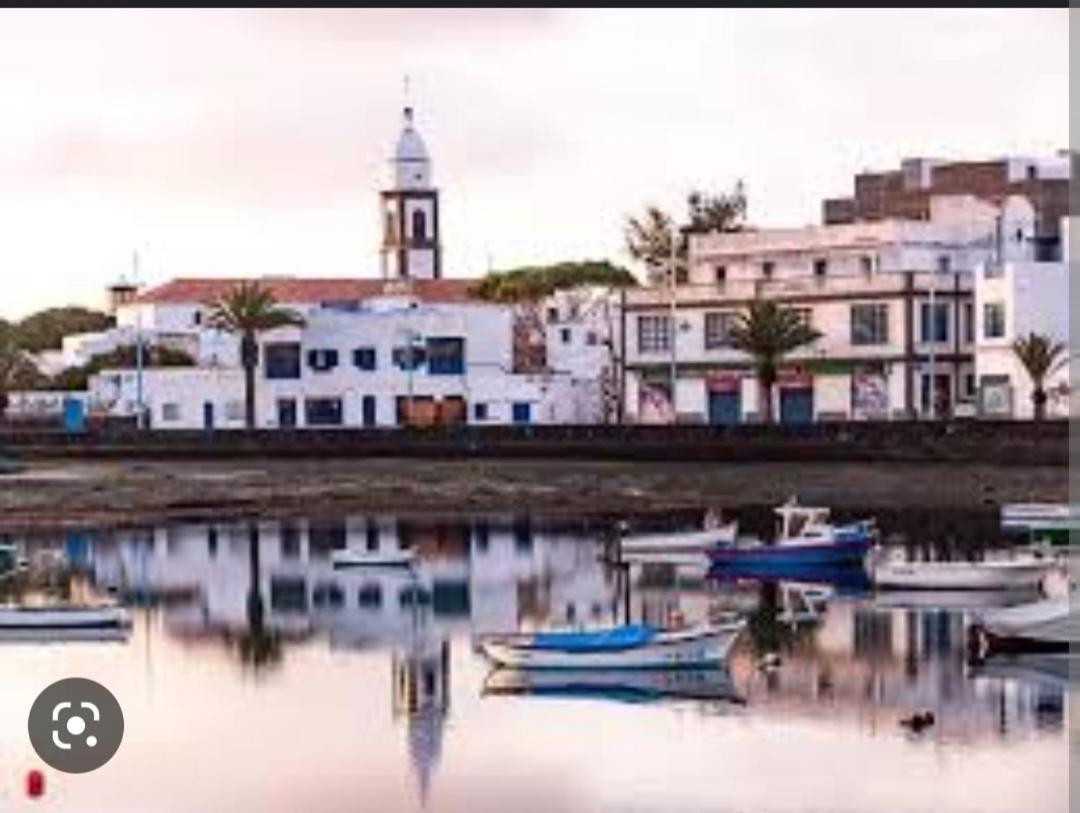 El Barquito De Arrecife Hotel อาร์เรซิเฟ ภายนอก รูปภาพ